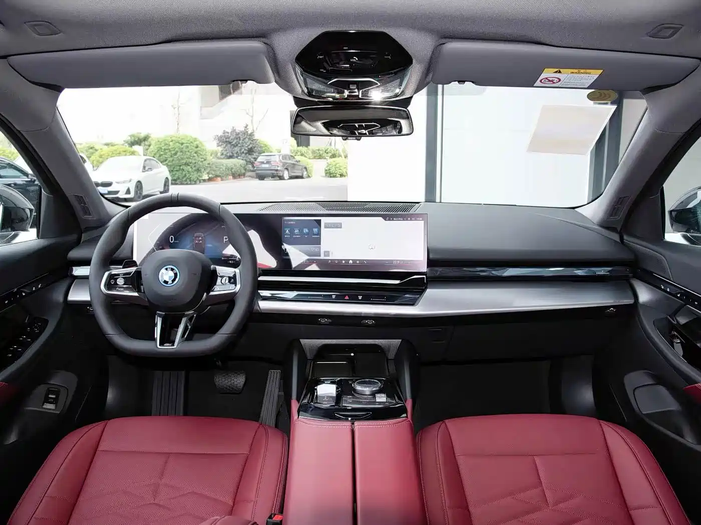 BMW i5 2024
