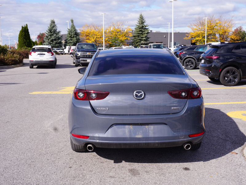 Mazda 3 2022
