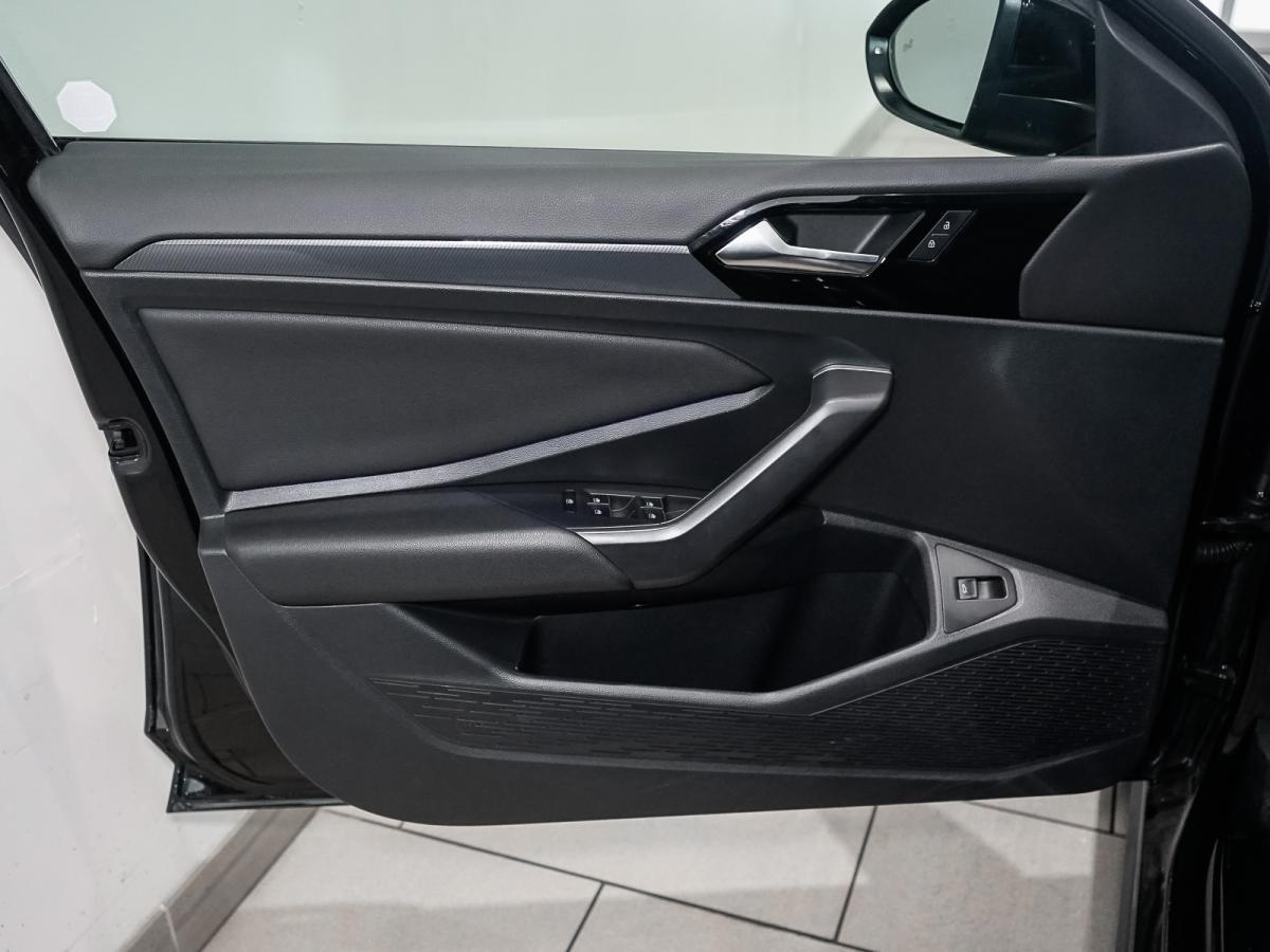 Volkswagen Jetta 2021