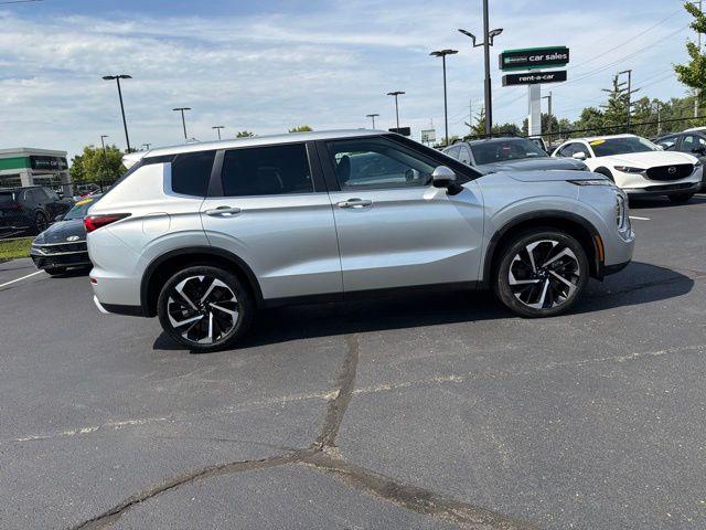 Mitsubishi Outlander 2024
