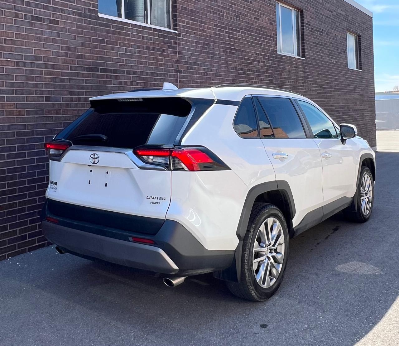 Toyota RAV4 2023