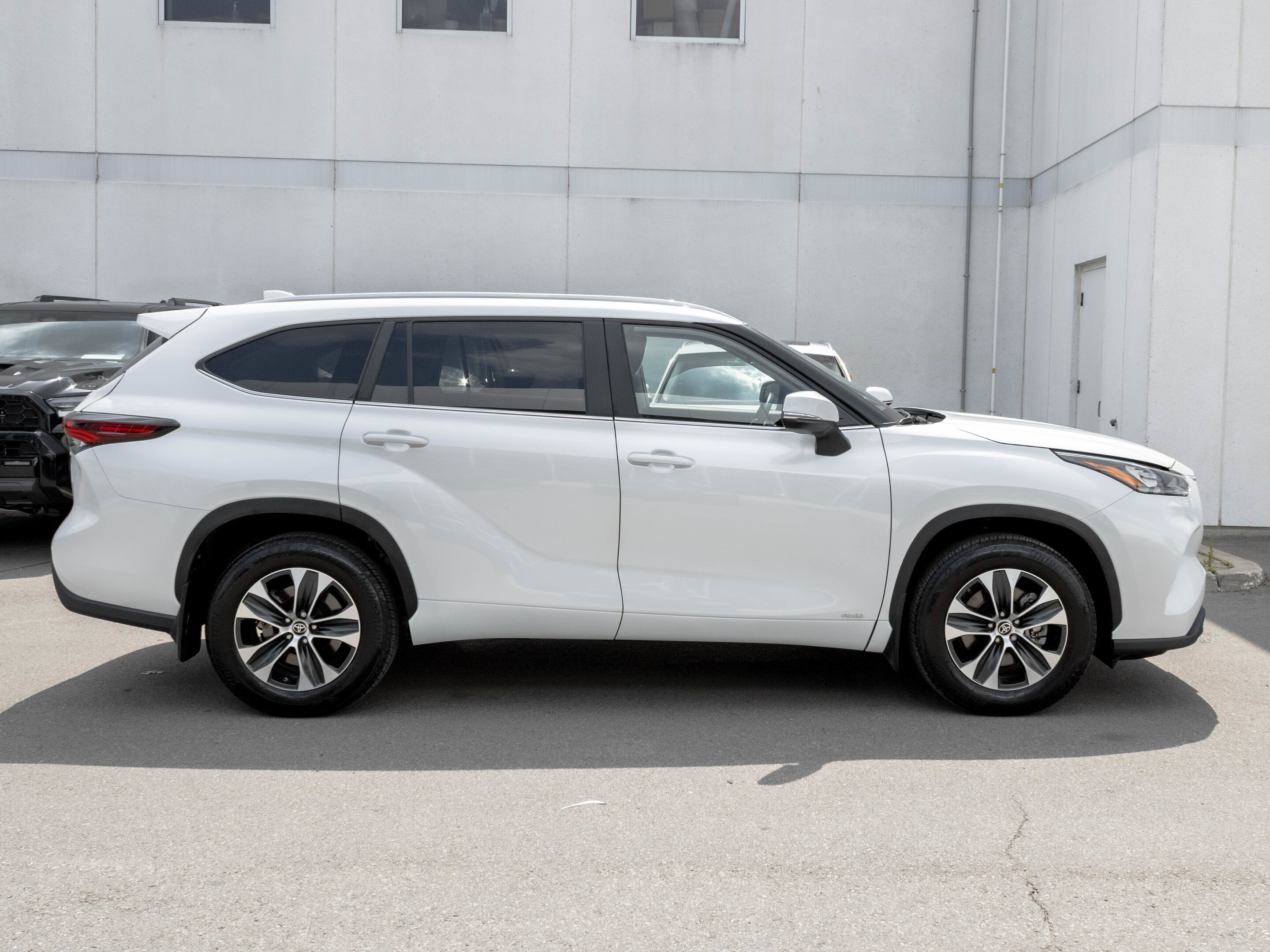 Toyota Highlander 2025