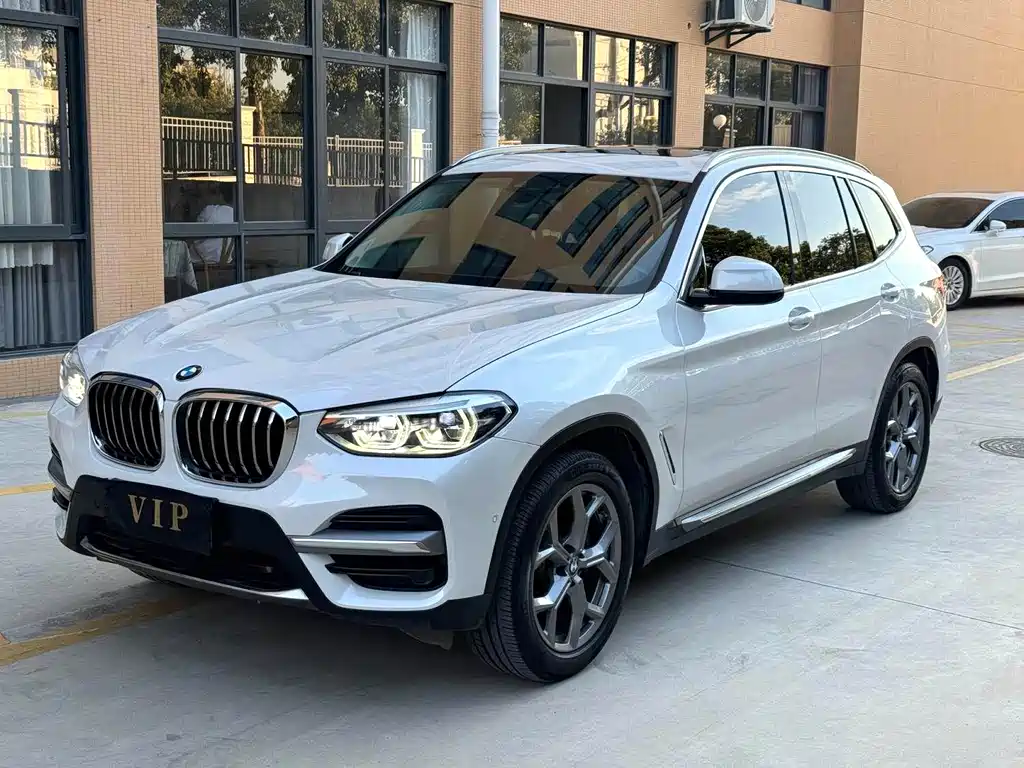 BMW X3 2021