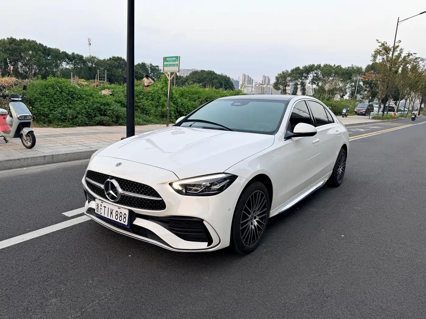 Mercedes-Benz C-Класс 2024