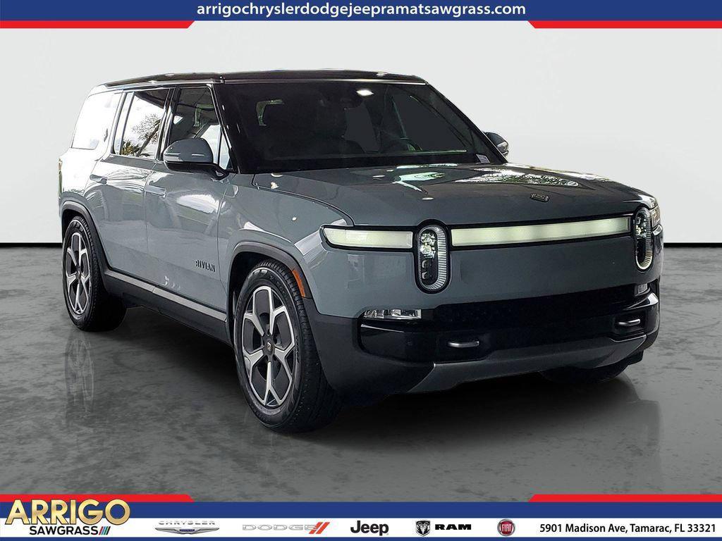Rivian R1S 2024