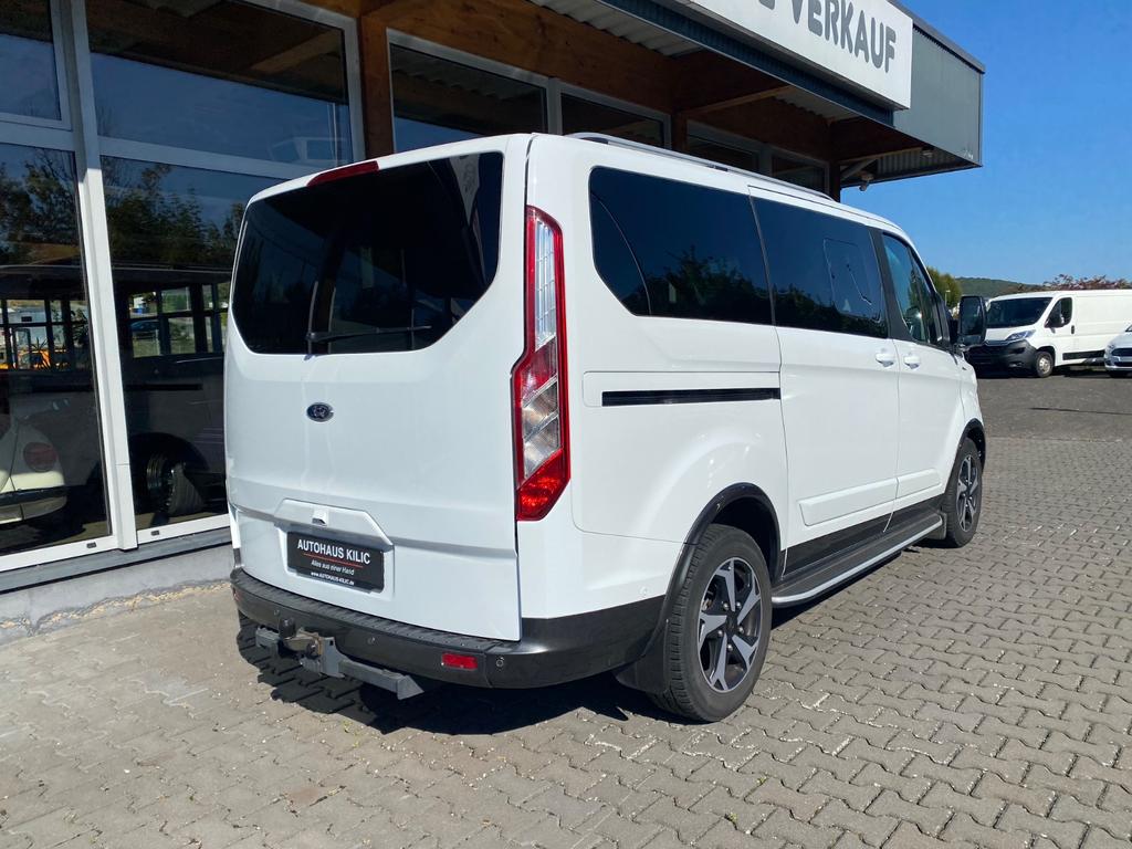 Ford Tourneo Custom 2022
