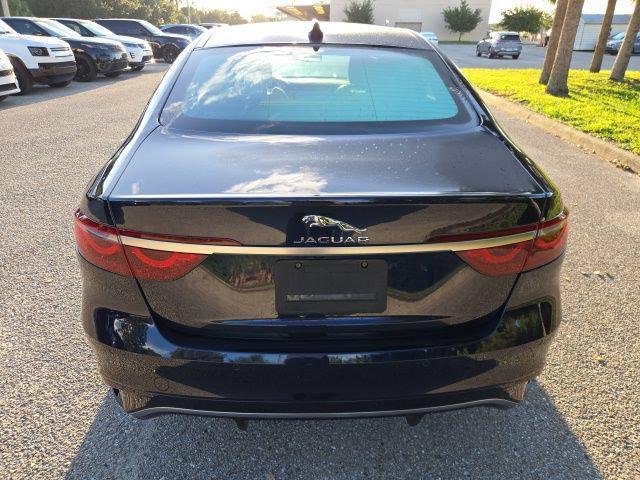 Jaguar XF 2024