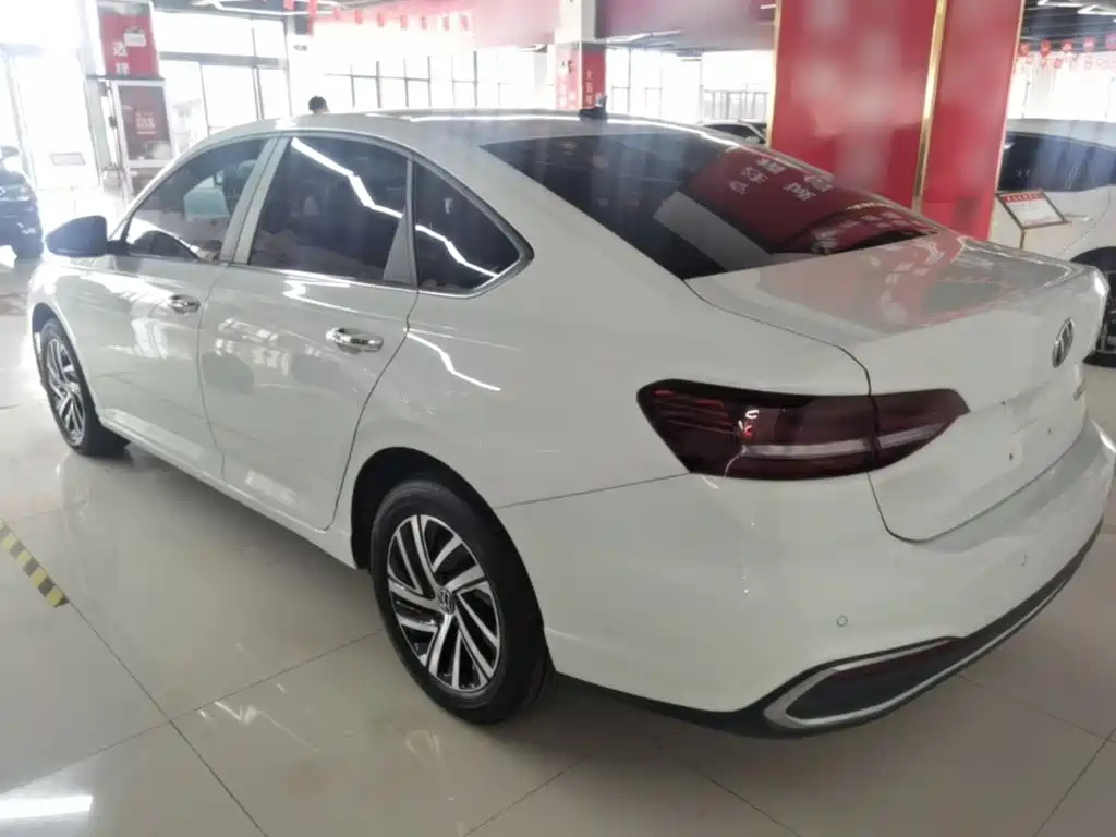 Volkswagen Lavida 2025