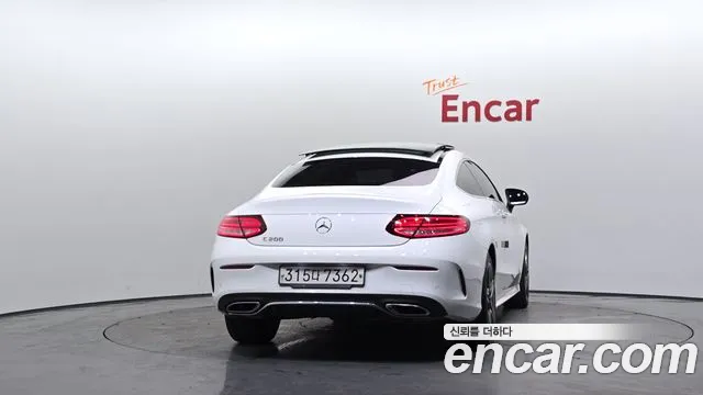 Mercedes-Benz C-Класс 2020