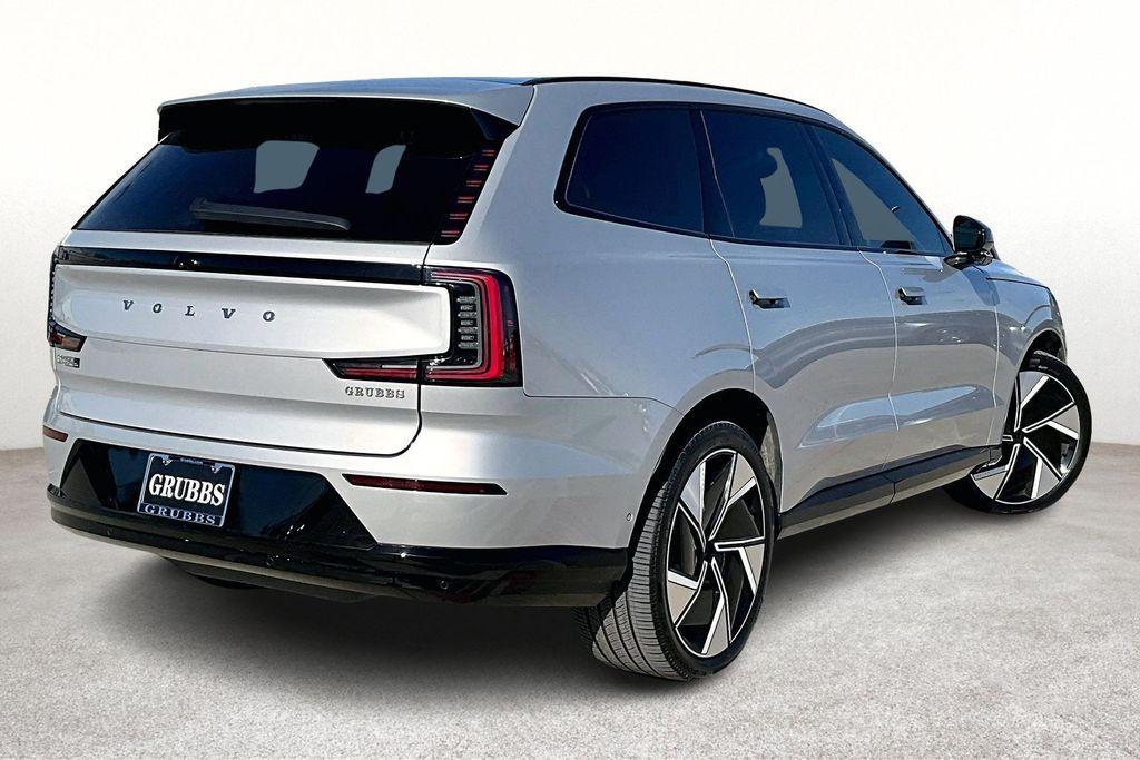 Volvo EX90 2025