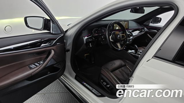 BMW 5 серии 2022