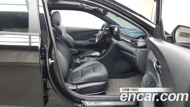 Hyundai Veloster 2022