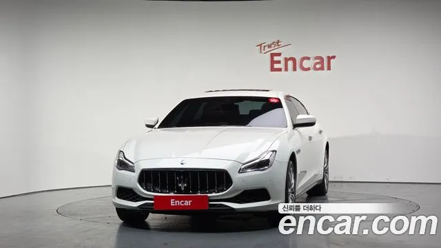 Maserati Quattroporte 2020