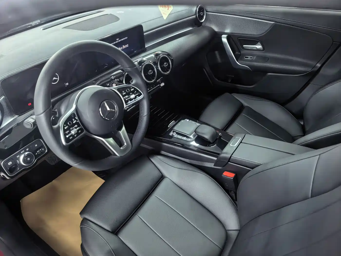 Mercedes-Benz A-Класс 2021