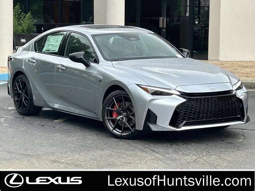 Lexus IS 2026