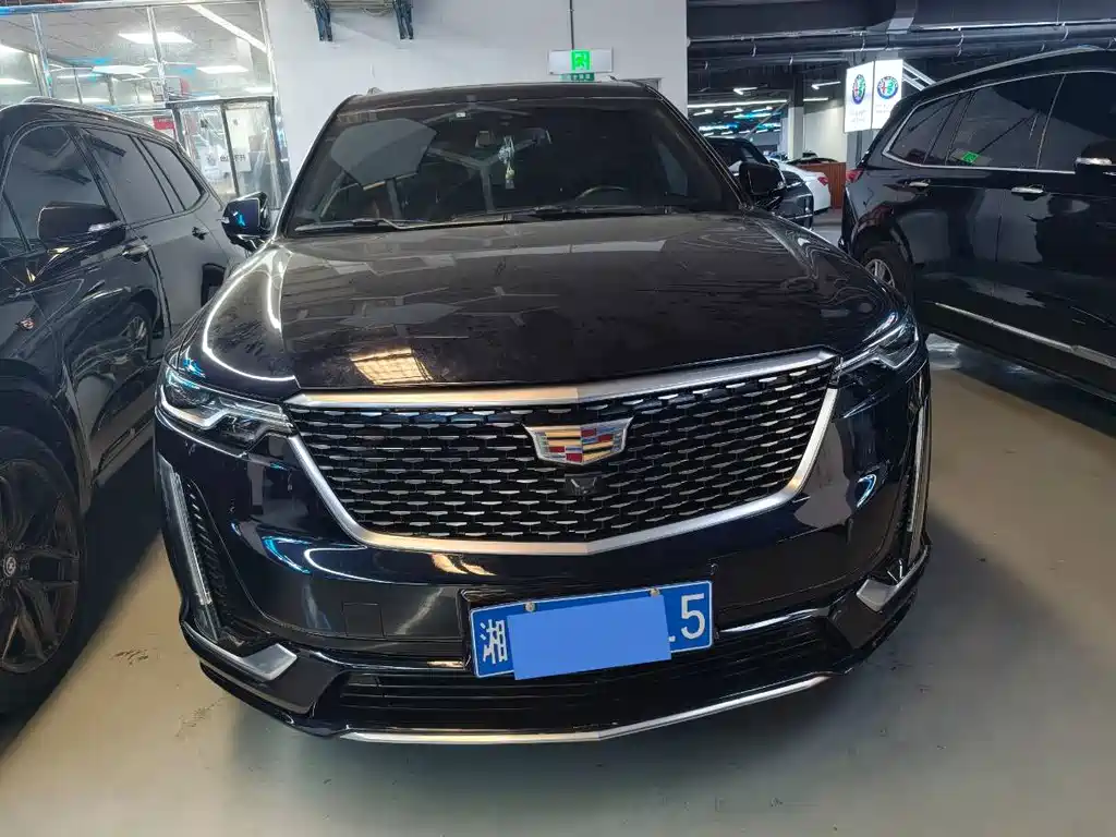 Cadillac XT6 2021
