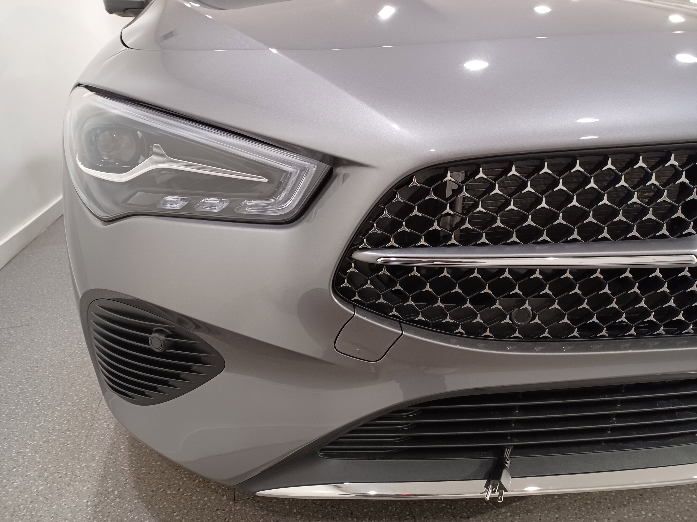 Mercedes-Benz CLA 2025