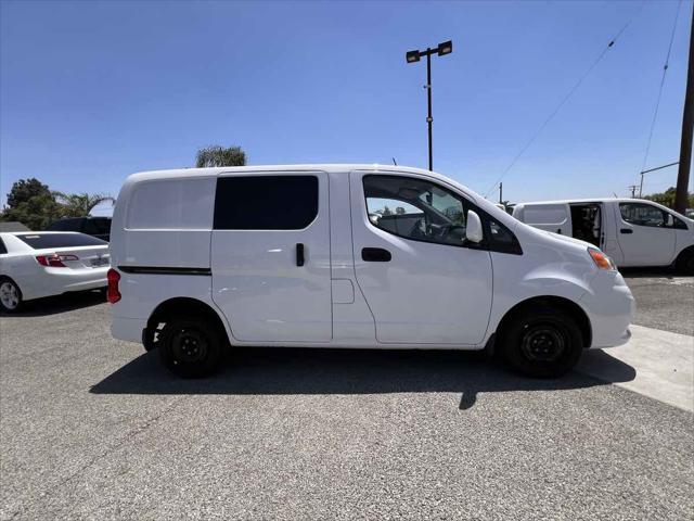 Nissan NV200 2021