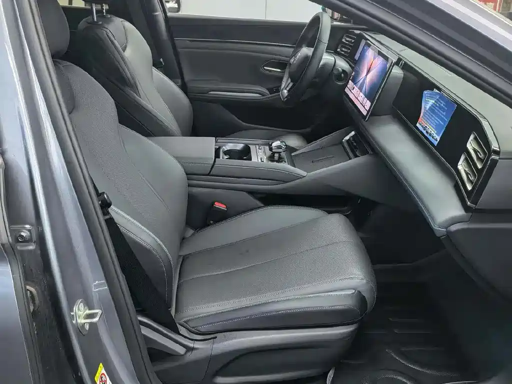BYD Qin 2025