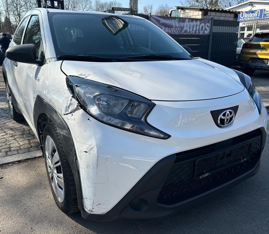 Toyota AYGO (X) 2024
