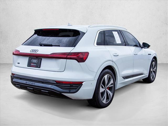 Audi Q8 e-tron 2024