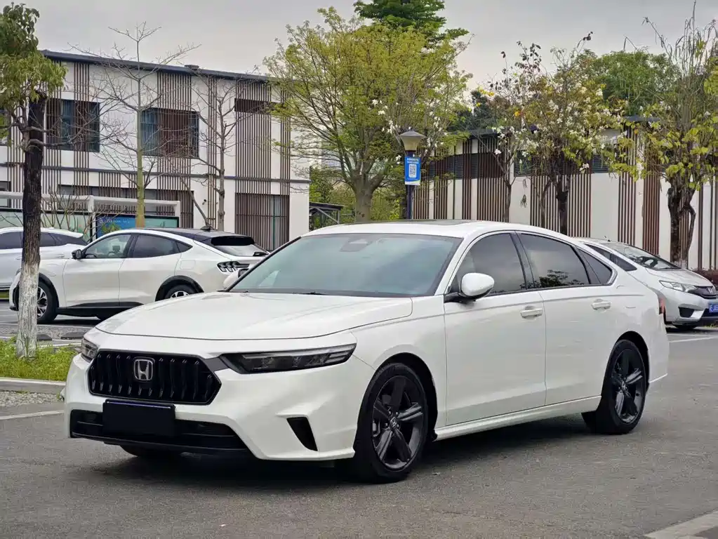 Honda Inspire 2024