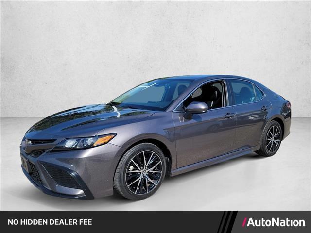 Toyota Camry 2021