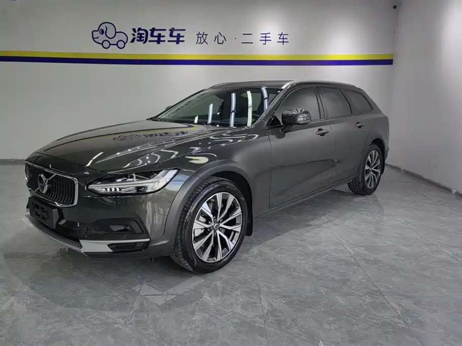 Volvo V90 2021