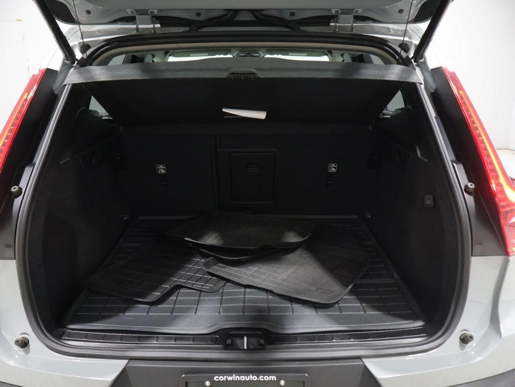 Volvo XC40 2024