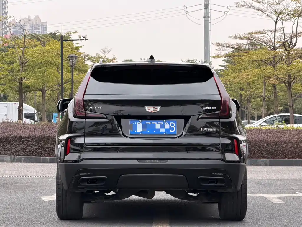 Cadillac XT4 2023