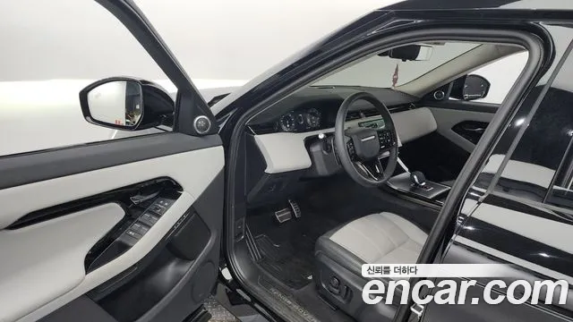 Land Rover Range Rover Evoque 2024