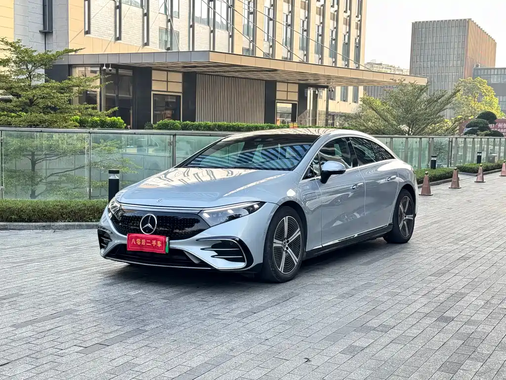 Mercedes-Benz EQS 2023