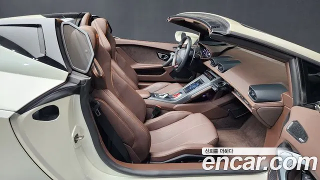 Lamborghini Huracán 2021