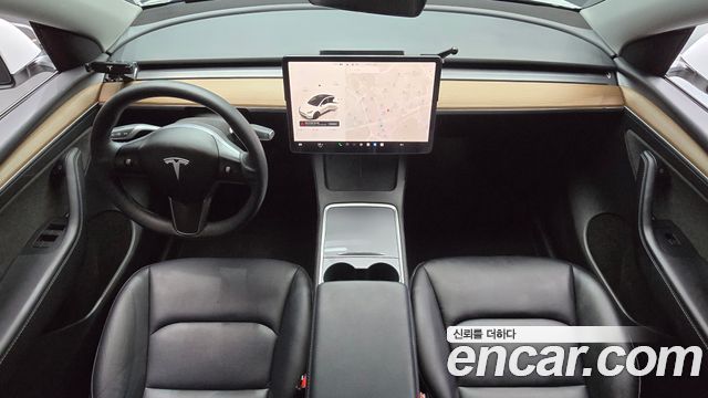 Tesla Model Y 2023