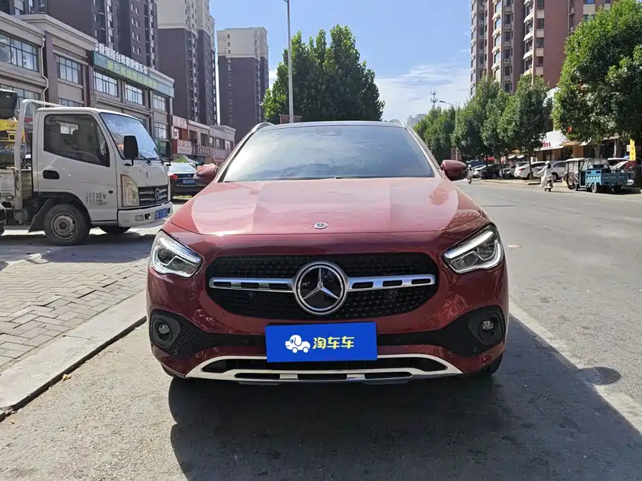 Mercedes-Benz GLA 2023