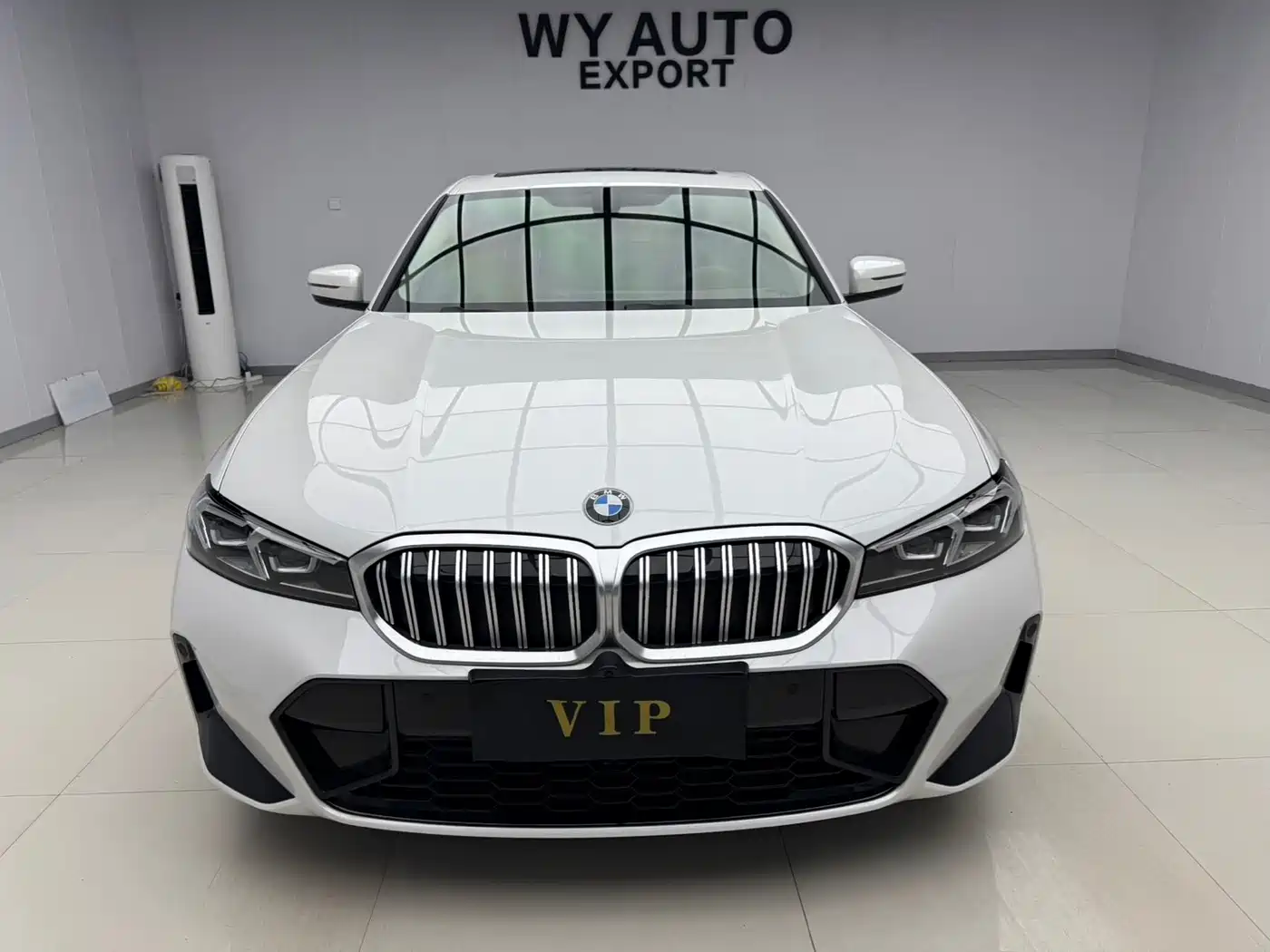 BMW 3 серии 2023