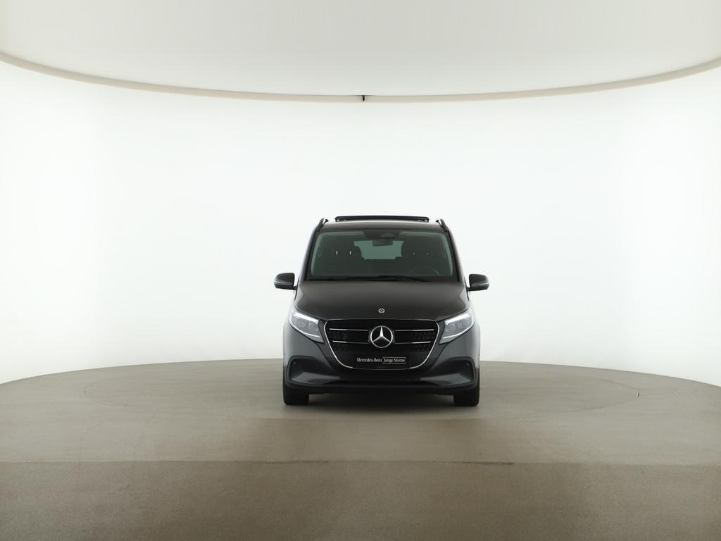 Mercedes-Benz V 220 2024