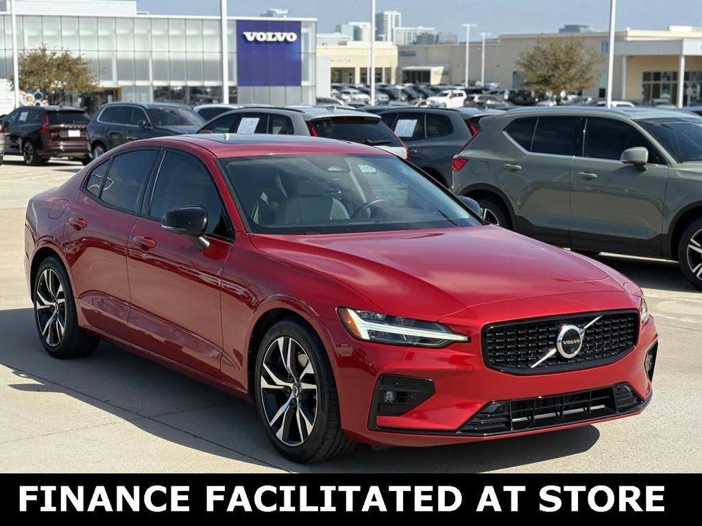 Volvo S60 2023