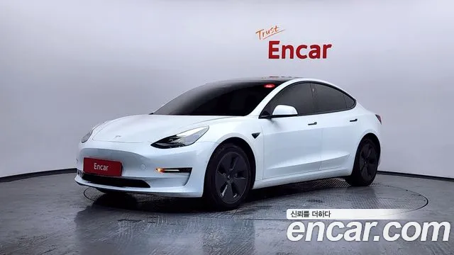 Tesla Model 3 2021