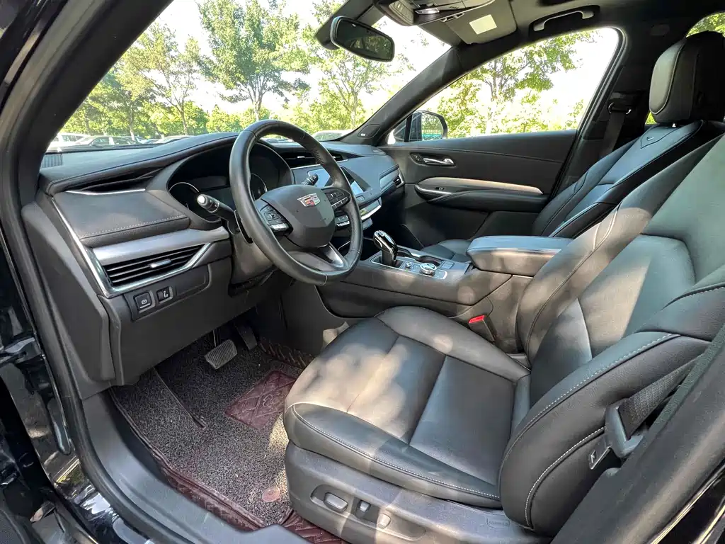 Cadillac XT4 2021