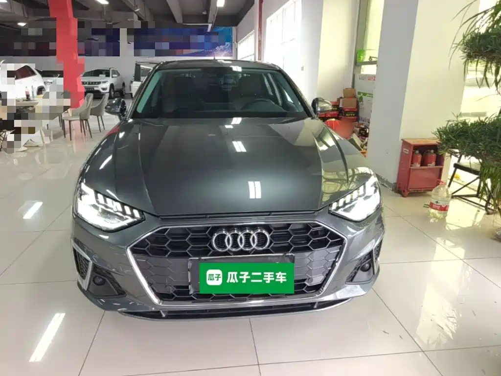 Audi A4 2022