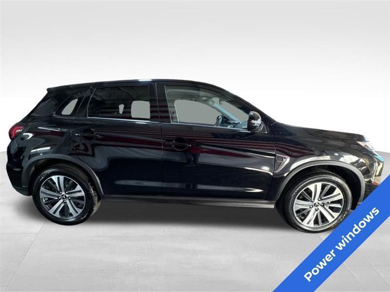 Mitsubishi Outlander Sport 2024