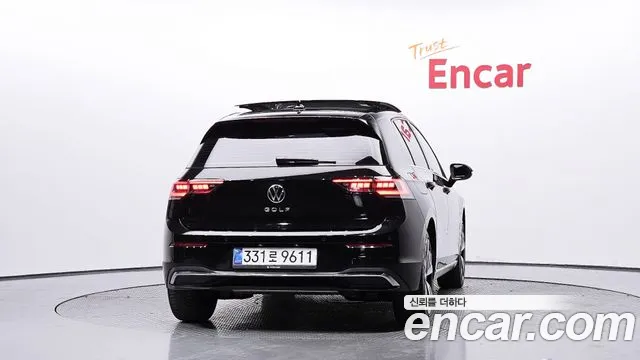 Volkswagen Golf 2025