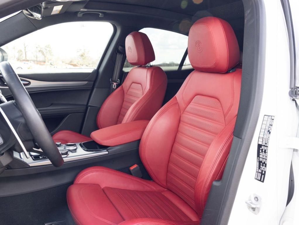 Alfa Romeo Stelvio 2024