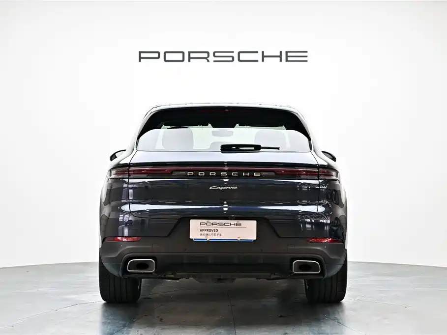 Porsche Cayenne 2025