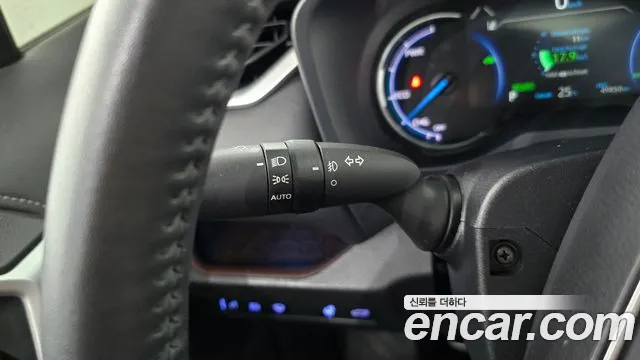 Toyota RAV4 2021