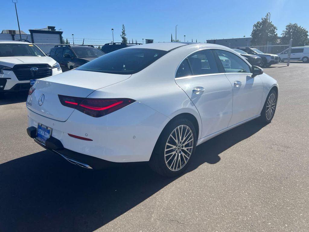Mercedes-Benz CLA 250 2025