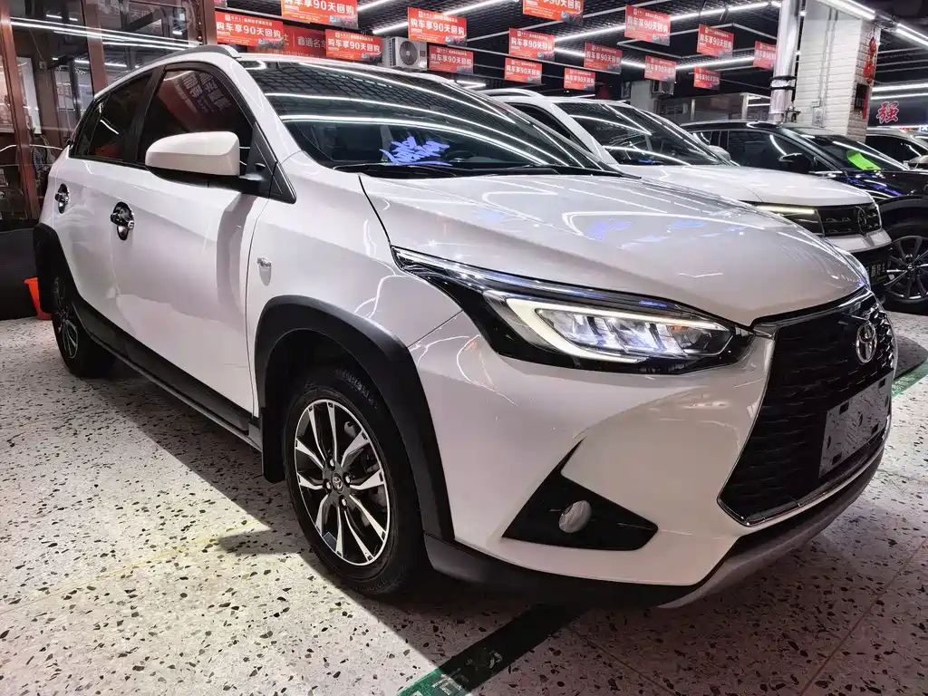 Toyota Yaris 2023