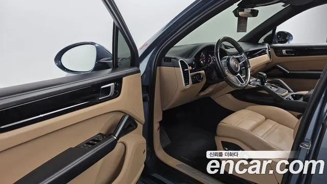 Porsche Cayenne 2020