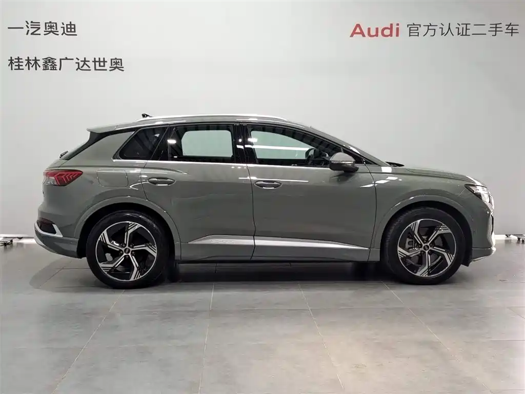 Audi Q4 e-tron 2025